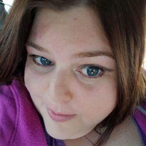 Meet your Posher, Carrie